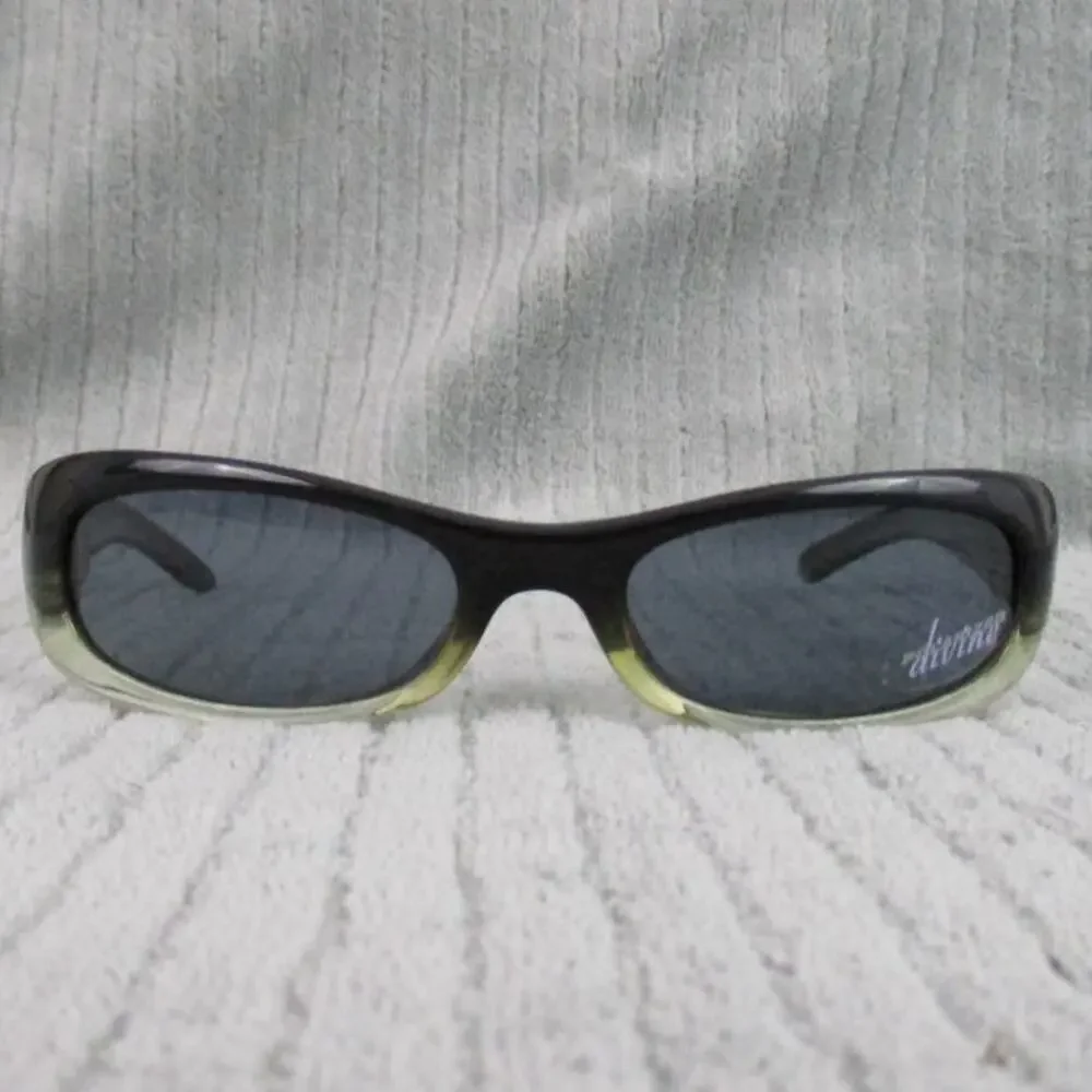 New Divine Eyewear Kali Black Clear Fade/Polarized Smoke Sunglasses Women's NWT